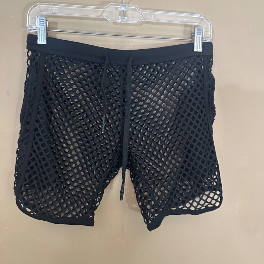 Ball Open Mesh Shorts 30-36" waist 6.5" inseam Gently worn Unlined open weave - Picture 2 of 4